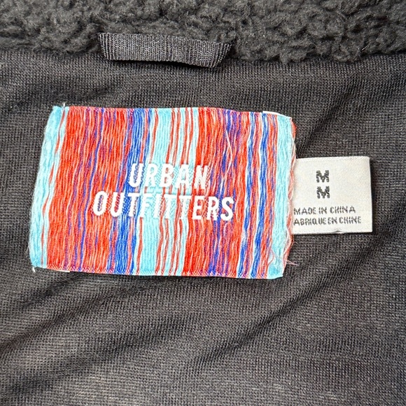 Urban Outfitters Fleece Jacket - Picture 2 of 4